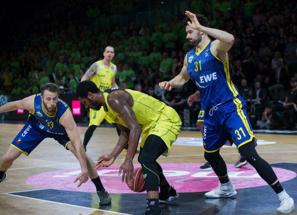 伊兰加显然 伊兰加显然